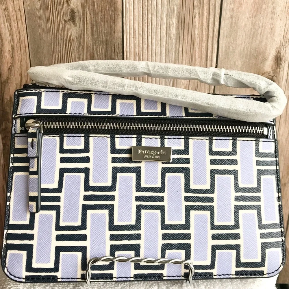 🆕Kate Spade Shore Street Forest Geo Wristlet